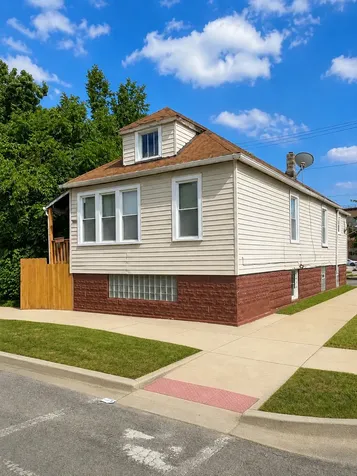 4459 West Carroll Avenue Chicago IL 60624