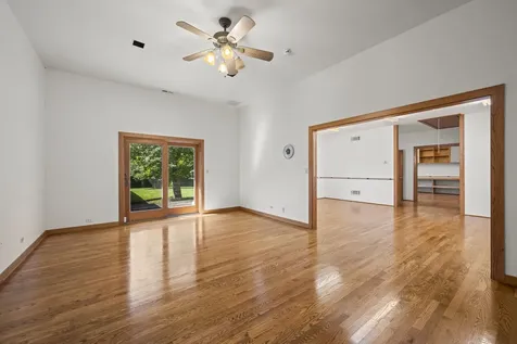 26347 West Il Route 22 Barrington IL 60010