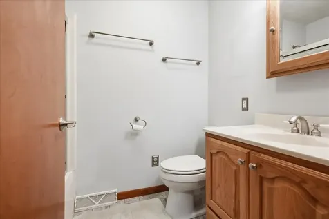 404 Clayton Drive Watseka IL 60970
