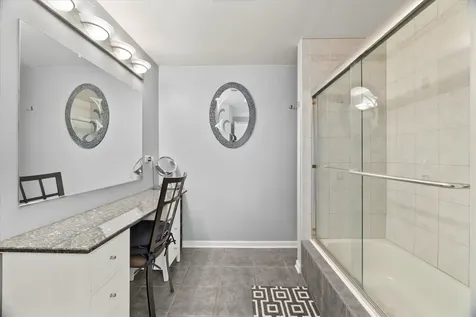 1225 Mallard Lane Hoffman Estates IL 60192