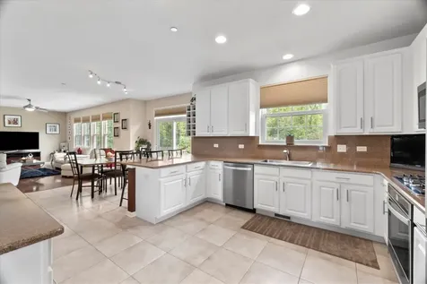 1225 Mallard Lane Hoffman Estates IL 60192