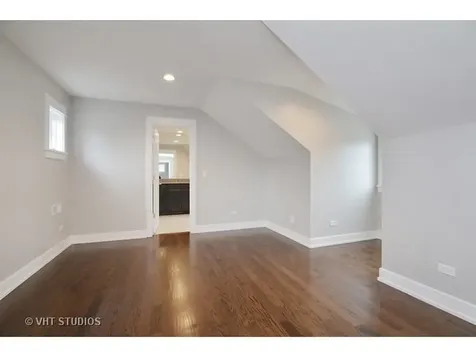 1050 Spruce Street Winnetka IL 60093