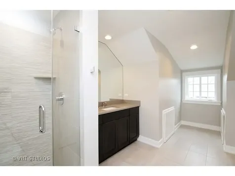 1050 Spruce Street Winnetka IL 60093