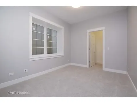 1050 Spruce Street Winnetka IL 60093