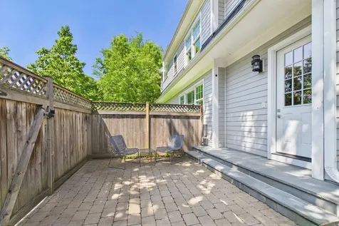 1050 Spruce Street Winnetka IL 60093
