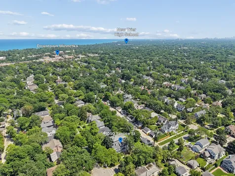 1050 Spruce Street Winnetka IL 60093