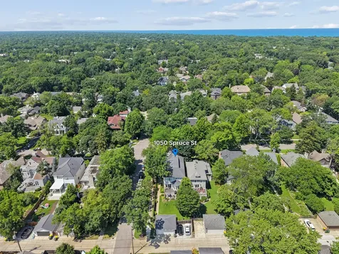 1050 Spruce Street Winnetka IL 60093