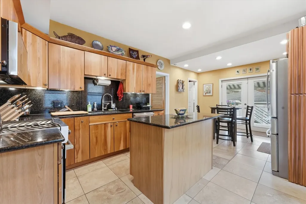 3619 South Parnell Avenue Chicago IL 60609