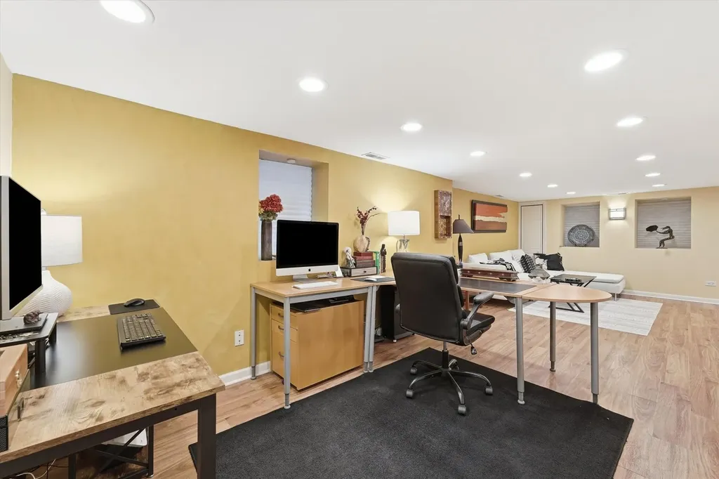 3619 South Parnell Avenue Chicago IL 60609