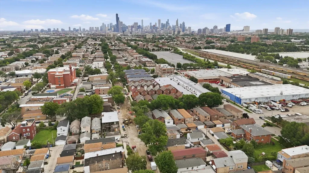 3619 South Parnell Avenue Chicago IL 60609