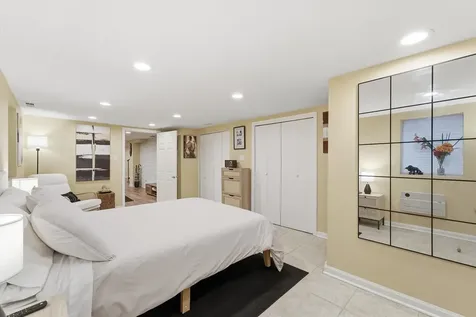 3619 South Parnell Avenue Chicago IL 60609