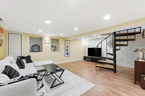 3619 South Parnell Avenue Chicago IL 60609