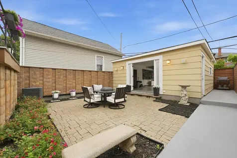 3619 South Parnell Avenue Chicago IL 60609