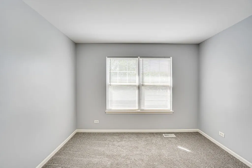 3355 Kentshire Circle Aurora IL 60504