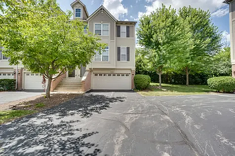 3355 Kentshire Circle Aurora IL 60504