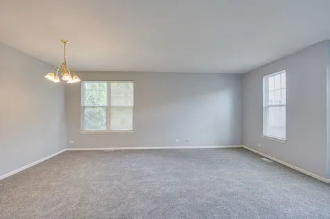 3355 Kentshire Circle Aurora IL 60504