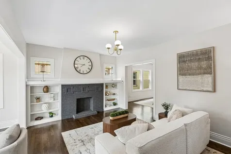 515 South Oak Park Avenue Oak Park IL 60304