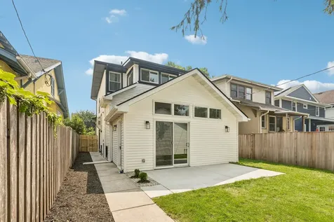 515 South Oak Park Avenue Oak Park IL 60304