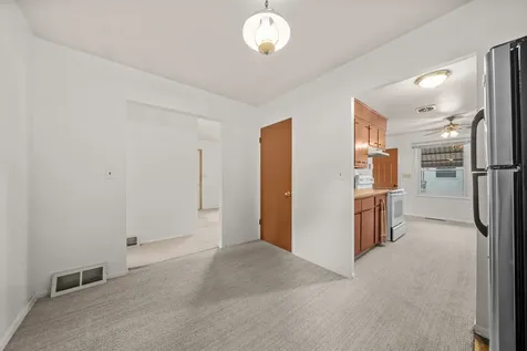 1006 Copper Drive Machesney Park IL 61115