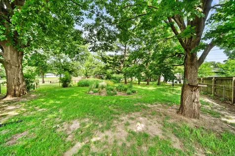 1006 Copper Drive Machesney Park IL 61115