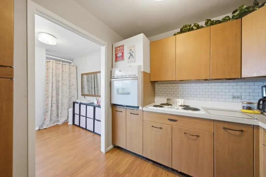 3550 North Lake Shore Drive Chicago IL 60657