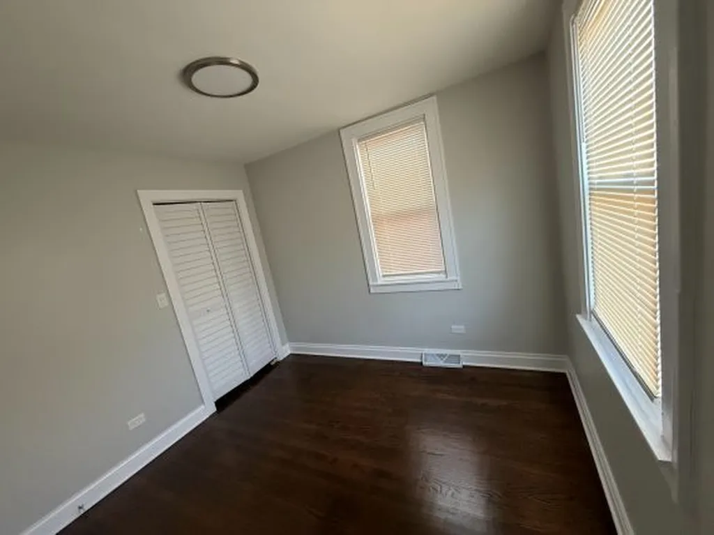 13410 South Brandon Avenue Chicago IL 60633