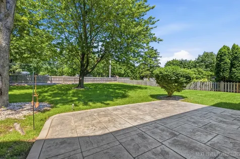 1089 Winnebago Trail Batavia IL 60510