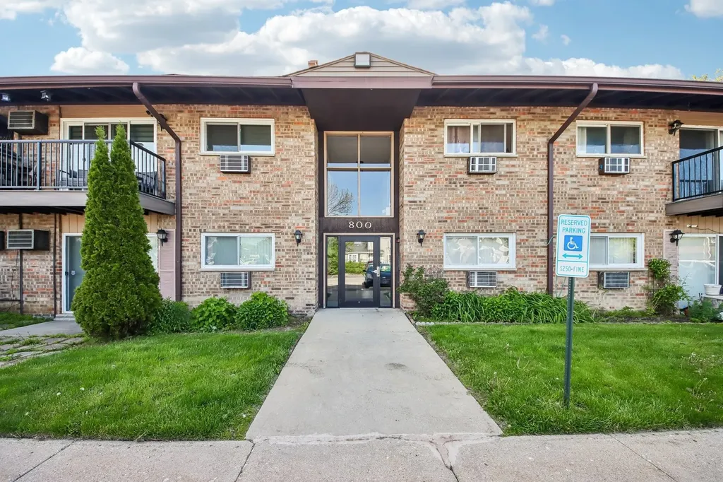 800 East Old Willow Road Prospect Heights IL 60070
