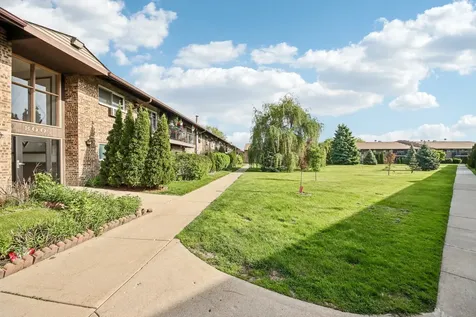 800 East Old Willow Road Prospect Heights IL 60070