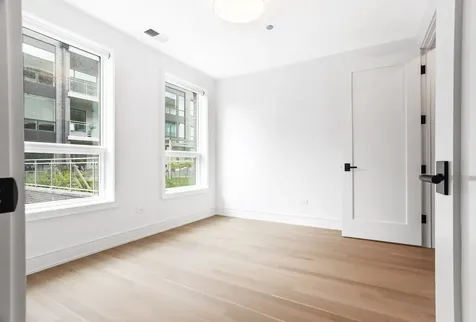 2611 North Hermitage Avenue Chicago IL 60614