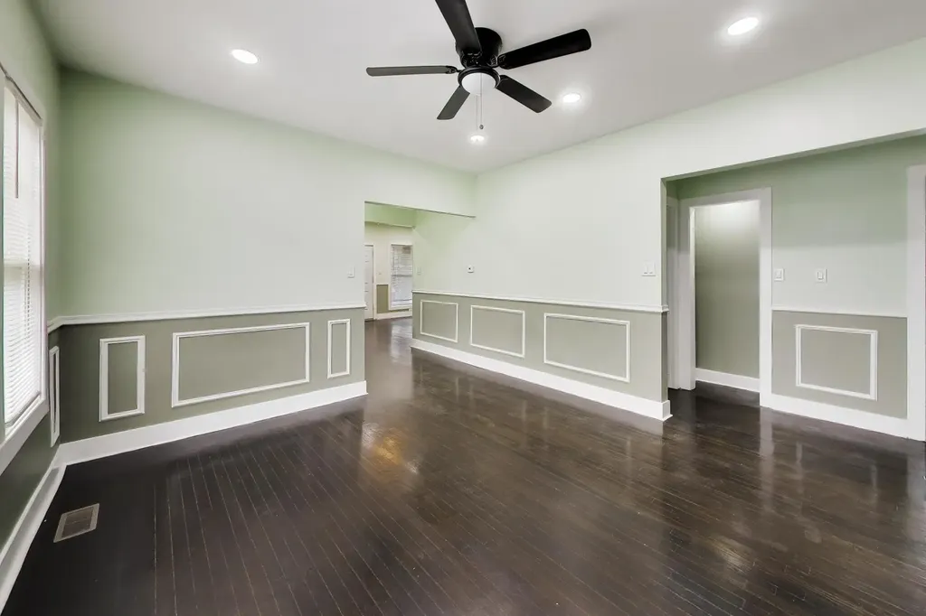 11437 South Normal Avenue Chicago IL 60628