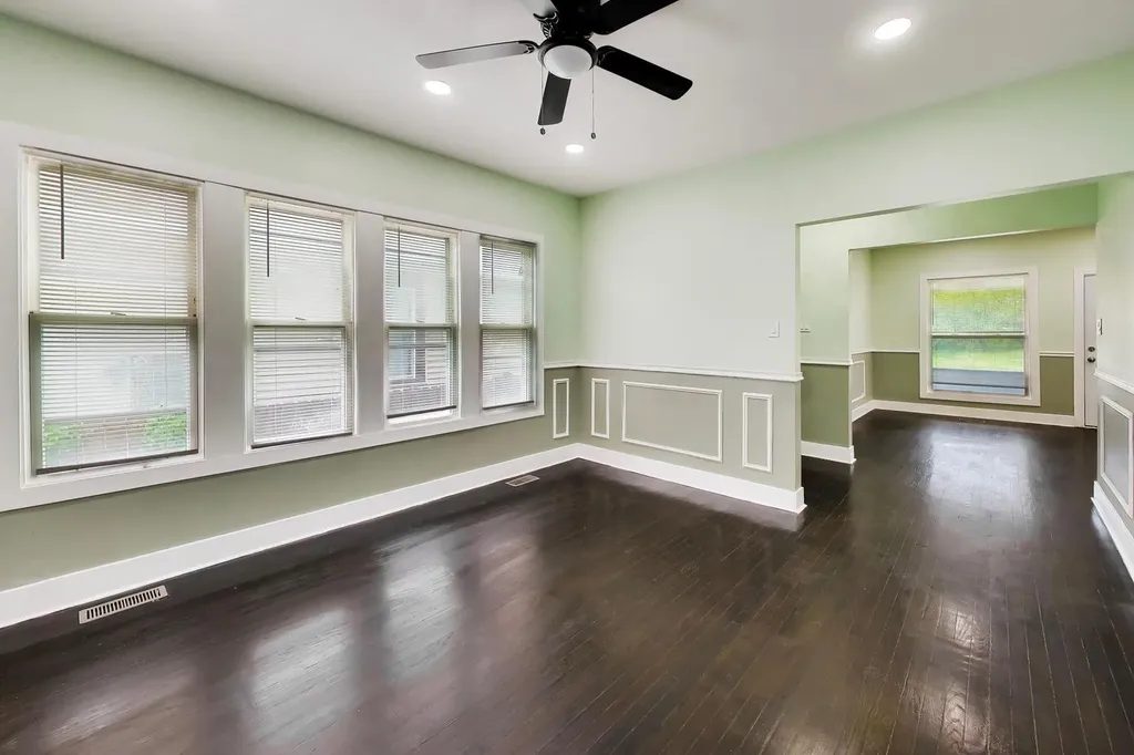 11437 South Normal Avenue Chicago IL 60628