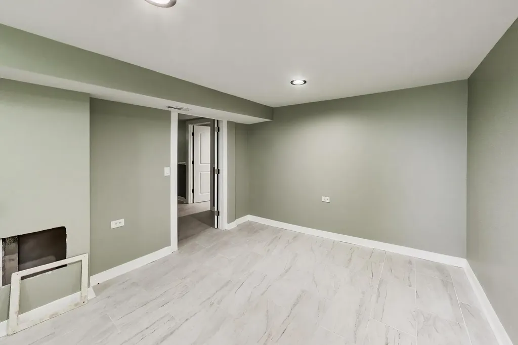 11437 South Normal Avenue Chicago IL 60628