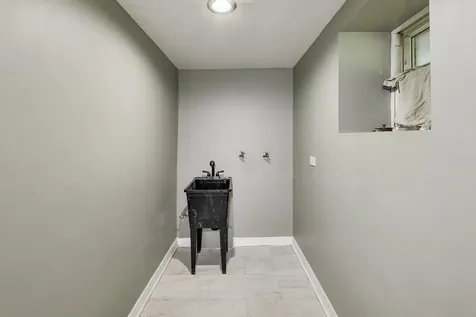 11437 South Normal Avenue Chicago IL 60628