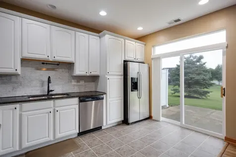 407 Bluegrass Parkway Oswego IL 60543