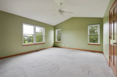 407 Bluegrass Parkway Oswego IL 60543