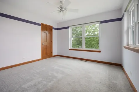 407 Bluegrass Parkway Oswego IL 60543
