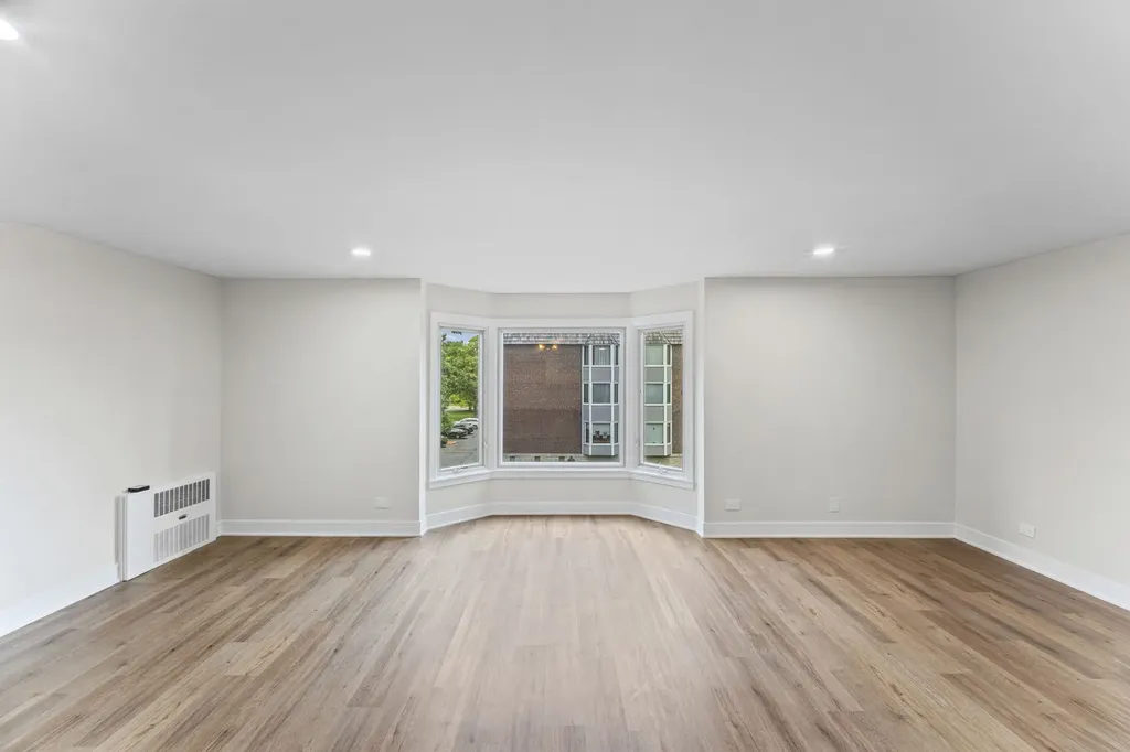 2400 Archbury Drive Park Ridge IL 60068