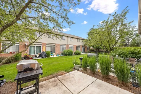 1644 Windward Avenue Naperville IL 60563