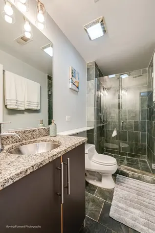 1625 West Ainslie Street Chicago IL 60640