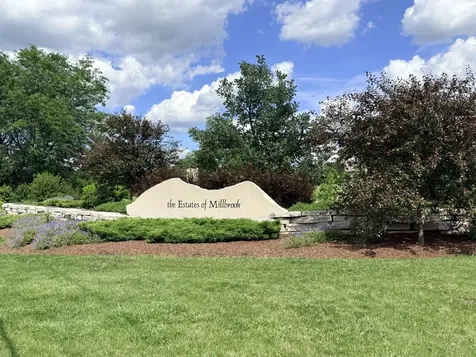 15685 South Stonewall Drive Newark IL 60541