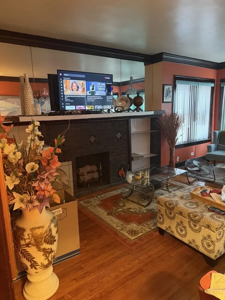 7419 South Rhodes Avenue Chicago IL 60619
