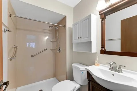 4011 West 97th Street Oak Lawn IL 60453