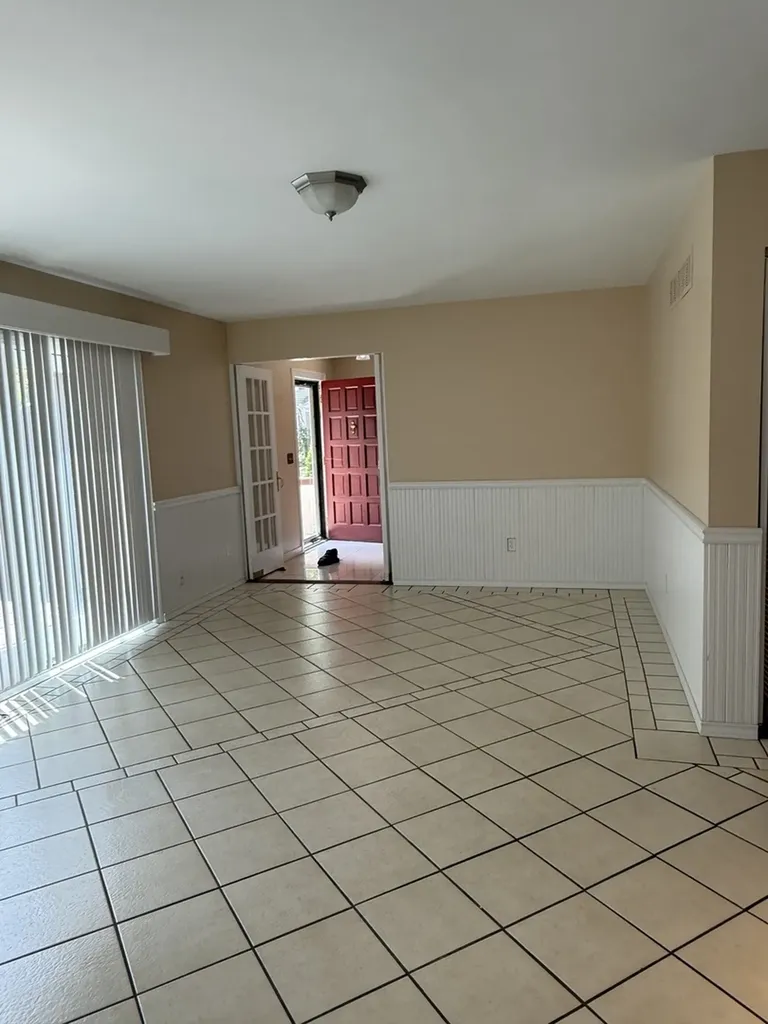 2851 Garden Drive Lisle IL 60532