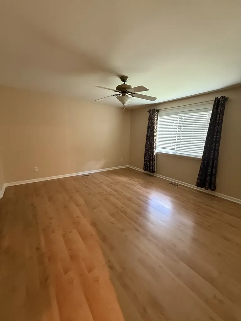 2851 Garden Drive Lisle IL 60532