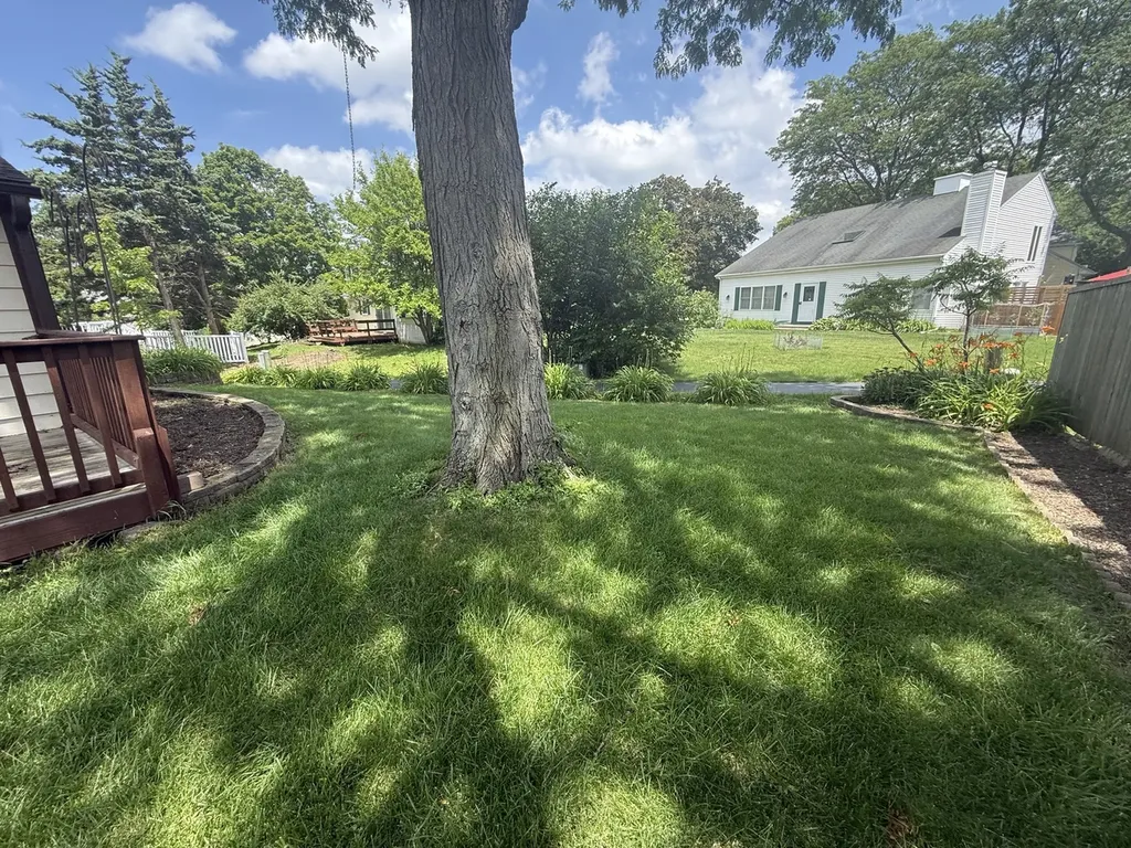 2851 Garden Drive Lisle IL 60532
