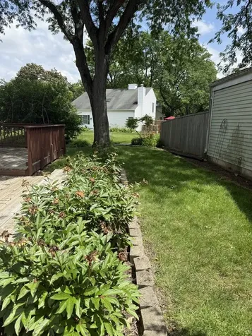 2851 Garden Drive Lisle IL 60532
