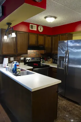 437 Cavalier Court West Dundee IL 60118