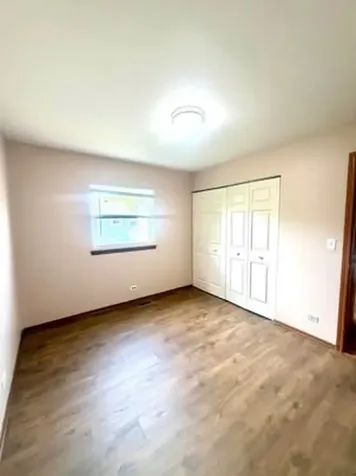 300 Aster Court Aurora IL 60504