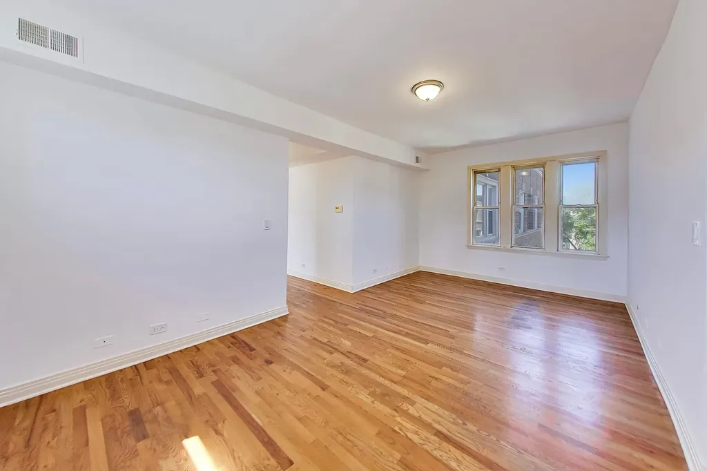 5115 North Kenmore Avenue Chicago IL 60640